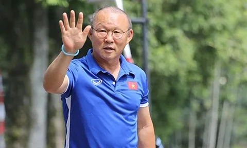 HLV Park Hang-seo chưa hoàn thành mục tiêu, sao phải tăng lương?