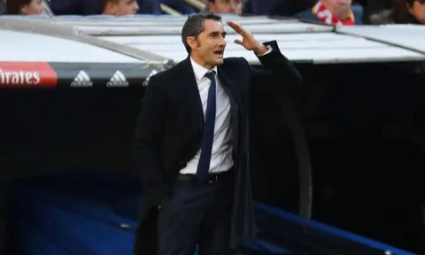 HLV Valverde: "Barcelona đã dạy cho tất cả một bài học"