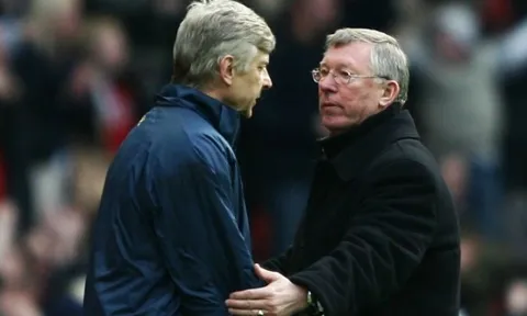HLV Wenger tiết lộ lí do từ chối Man Utd