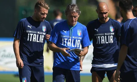 Hội ý với Immobile, Mancini gạt Balotelli chỉ sau 1 trận?