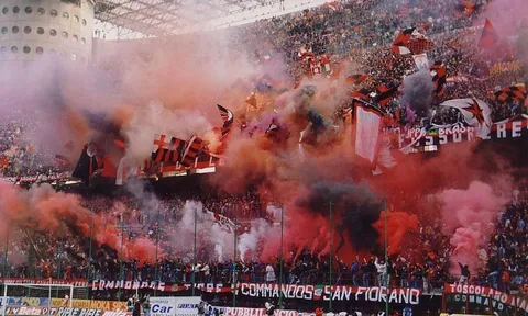 Hơn 730 triệu người đang ngóng đại chiến Milan và Juventus