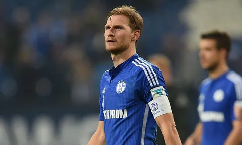 Howedes, nhà vô địch thế giới trên đường 'xóa sổ' Bonucci là ai?