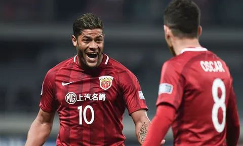 Hulk thừa nhận muốn được thử sức tại Premier League