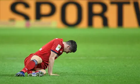 Bại trận, Neuer và Hummels chỉ ra sai lầm khiến Bayern ôm hận