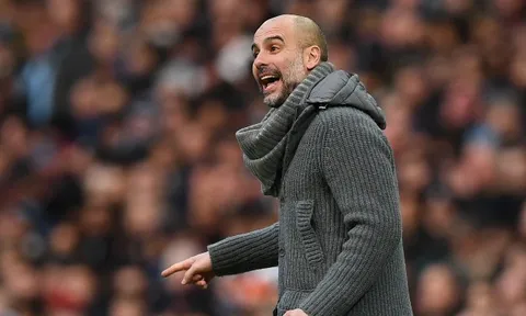 Hủy diệt Chelsea, Pep vẫn không quên Liverpool