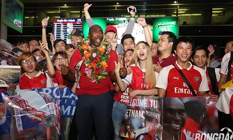 Huyền thoại Arsenal muốn nối gót Ryan Giggs phát triển bóng đá trẻ Việt Nam