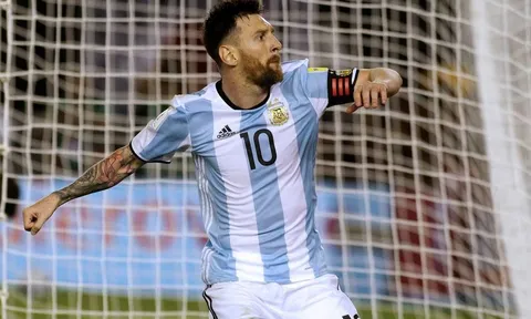 Huyền thoại Cesar Menotti: Argentina cần Messi để dự World Cup