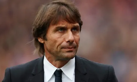 Huyền thoại Chelsea: Thật buồn cười khi chỉ trích Conte