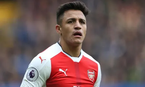 Huyền thoại khuyên Arsenal nên 'bán quách' Sanchez