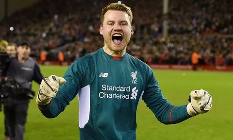 Huyền thoại Man Utd coi trọng tài năng thủ thành bị chê của Liverpool