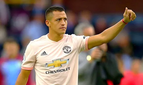 Huyền thoại M.U 'mách nước' Mourinho cách dùng Sanchez hiệu quả