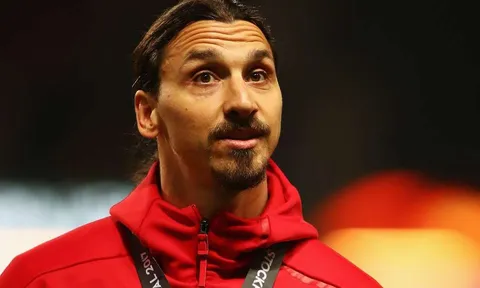 Ibrahimovic: 'Hãy kiên nhẫn, tôi sắp trở lại rồi'