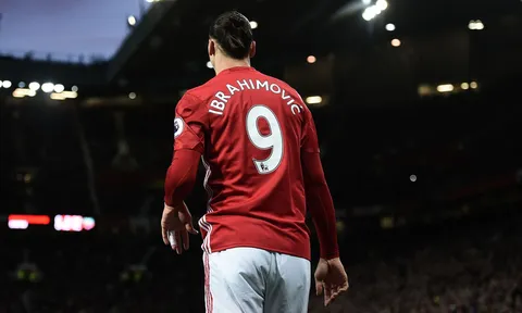 Ibrahimovic: "Tôi trở lại để chinh phục Premier League"