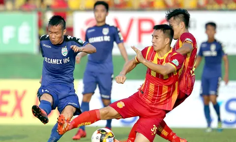 Nam Định sáng cửa play-off khi đánh bại B. Bình Dương