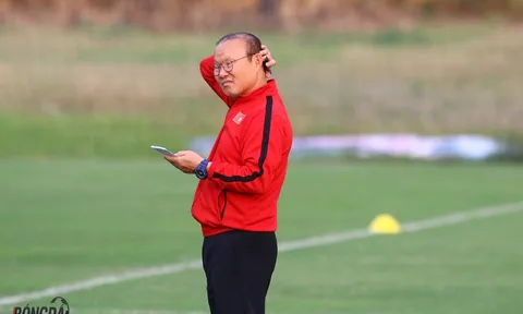 Để thắng Park Hang-seo, Eriksson phải đi hỏi Sir Alex