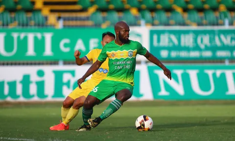 Vòng 24 V-League 2018: Tất cả vì cuộc chiến trụ hạng
