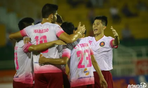 Đội bóng của Công Vinh thua tâm phục ở trận “derby Sài thành”
