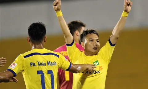 Trước vòng 19 V-League 2017: Nóng cuộc chiến trên đỉnh và dưới đáy