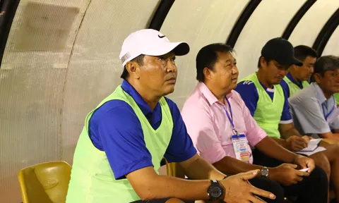 HLV Trần Minh Chiến nói gì khi chủ nhà U21 Bình Dương mất vé vào chung kết