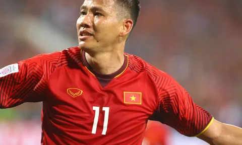 Liên tục "nổ súng" Anh Đức được AFF vinh danh