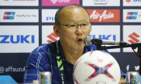 HLV Park Hang-seo: "Chúng tôi vẫn còn cơ hội giành ngôi nhất bảng A"