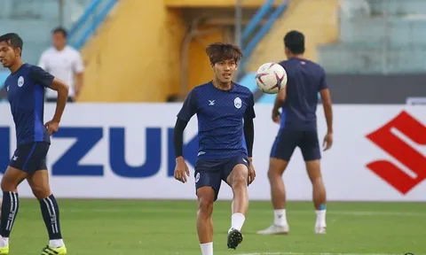 ĐT Campuchia tự tin đạp cỏ sân Hàng Đẫy dù vắng ngôi sao Keisuke Honda