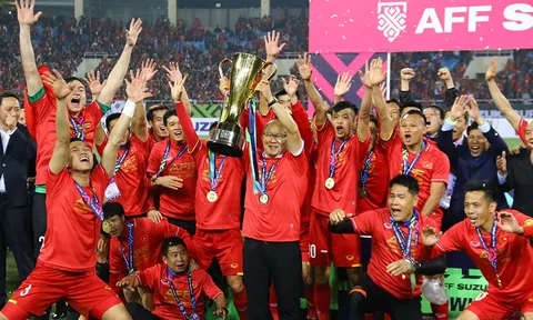 HLV Park Hang-seo: "Xin tặng Cup vàng cho người hâm mộ Việt Nam"