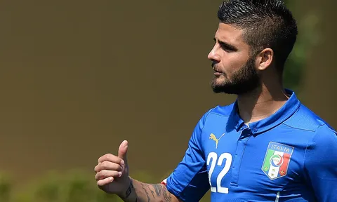 Insigne sẽ đá ở trung tâm trong trận đấu sinh tử của Italia