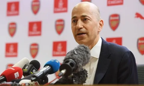 CHÍNH THỨC: CEO Arsenal rời câu lạc bộ