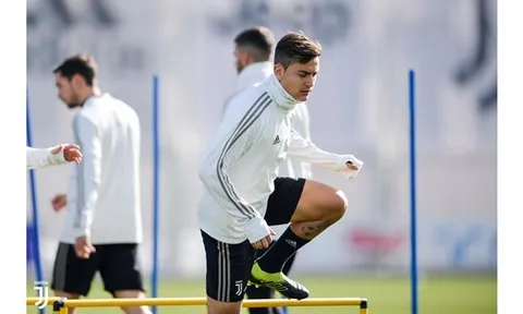 Vắng Ronaldo, song sát Juve cật lực thể hiện