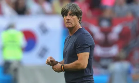 HLV Joachim Loew và 2 trận đại chiến quyết định số phận tại tuyển Đức