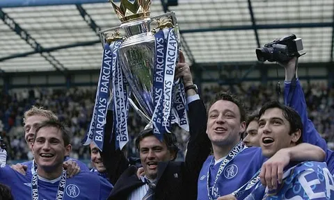 John Terry: Chelsea của Mourinho có thể đánh bại Man City hiện tại