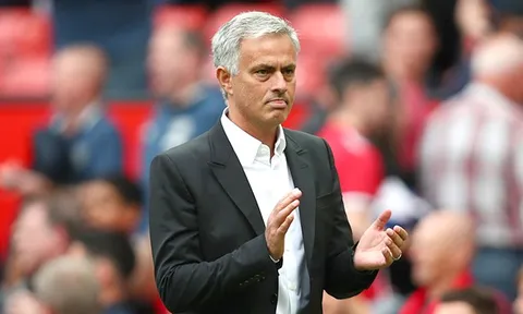 M.U lọt bảng đấu dễ, Jose Mourinho vẫn lo lắng tột độ