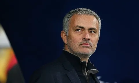 Jose Mourinho chia tay Man Utd: Tạm biệt "nhà triết học" cá tính