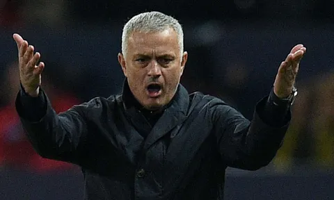 Jose Mourinho: "Chúng tôi ghi 2 bàn, nhưng lại để thua 1-2"
