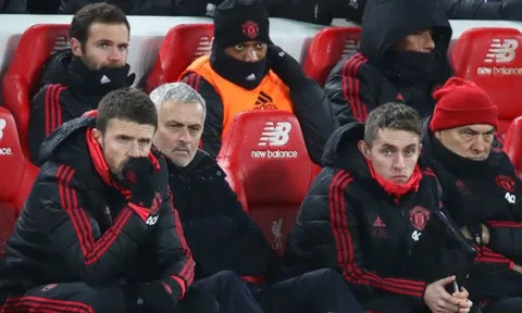 Hé lộ về HLV tạm quyền của Man Utd, không phải Carrick