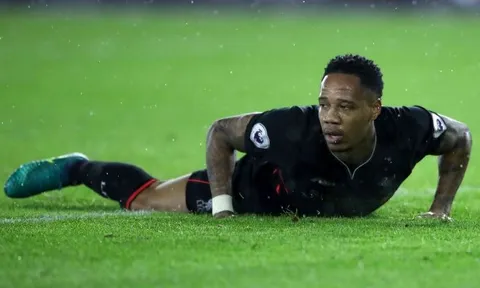 Jurgen Klopp báo tin dữ đến fan Liverpool