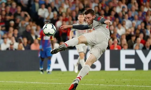 Jurgen Klopp đã biến hàng thủ Liverpool thành Boongke như thế nào?