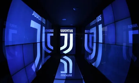 Juventus tưng bừng mở triễn lãm '120 năm nhìn lại' tại Turin