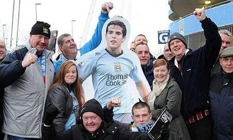 Kaka bật mí về phi vụ hụt thế kỷ đến Man City