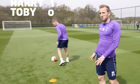 Khả năng 'sút trúng xà' của Harry Kane tuyệt đến thế nào?