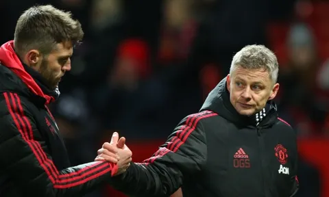 Khi những "vết rạn" của Man Utd bộc lộ, thật khó để trách Solskjaer