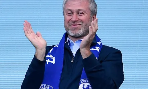 Khối tài sản khổng lồ của ông chủ Chelsea: Soi đâu, choáng đó