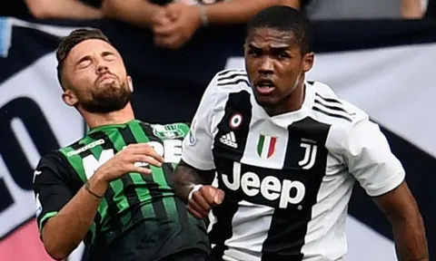 Vào sân 30 phút, Costa đã làm lu mờ Ronaldo bởi loạt hành động xấu hổ
