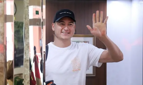 Không được về Nga ăn Tết, Văn Lâm sang Muangthong ngay sau Asian Cup