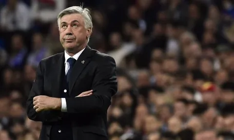 Khủng hoảng ở Bayern: Cầu thủ "đá ghế" Ancelotti?