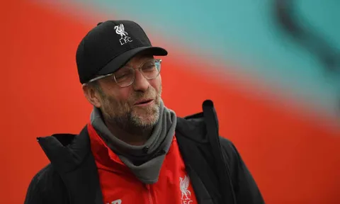 Klopp sợ Liverpool trở thành Man City thứ 2