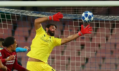 Klopp: "Thật tồi tệ khi Alisson trở thành cầu thủ chơi hay nhất Liverpool"