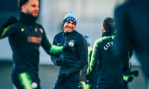 Tinh thần thế này bảo sao Man City không bùng nổ ở mọi đấu trường