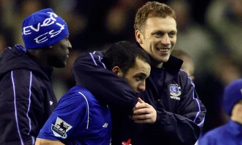 Koeman vừa bay ghế, ngay lập tức có người tiến cử Moyes